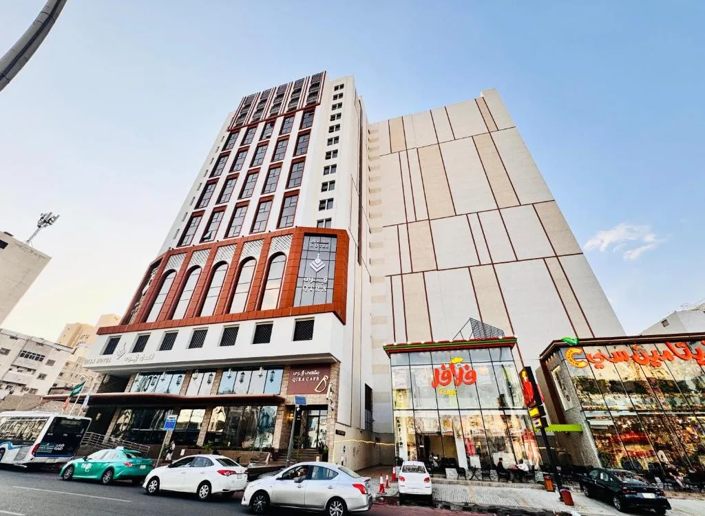 Qira Hotel
